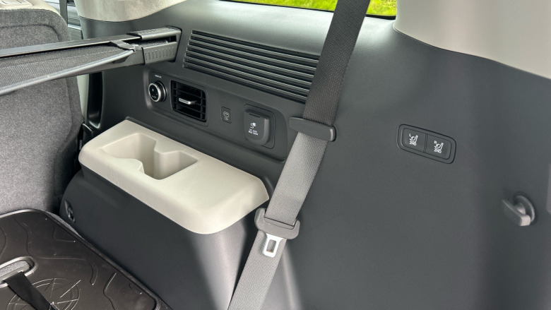 Hyundai SANTA FE 1.6 TGDi 239 Hybrid Ultimate 5dr 4WD Auto Hybrid Estate